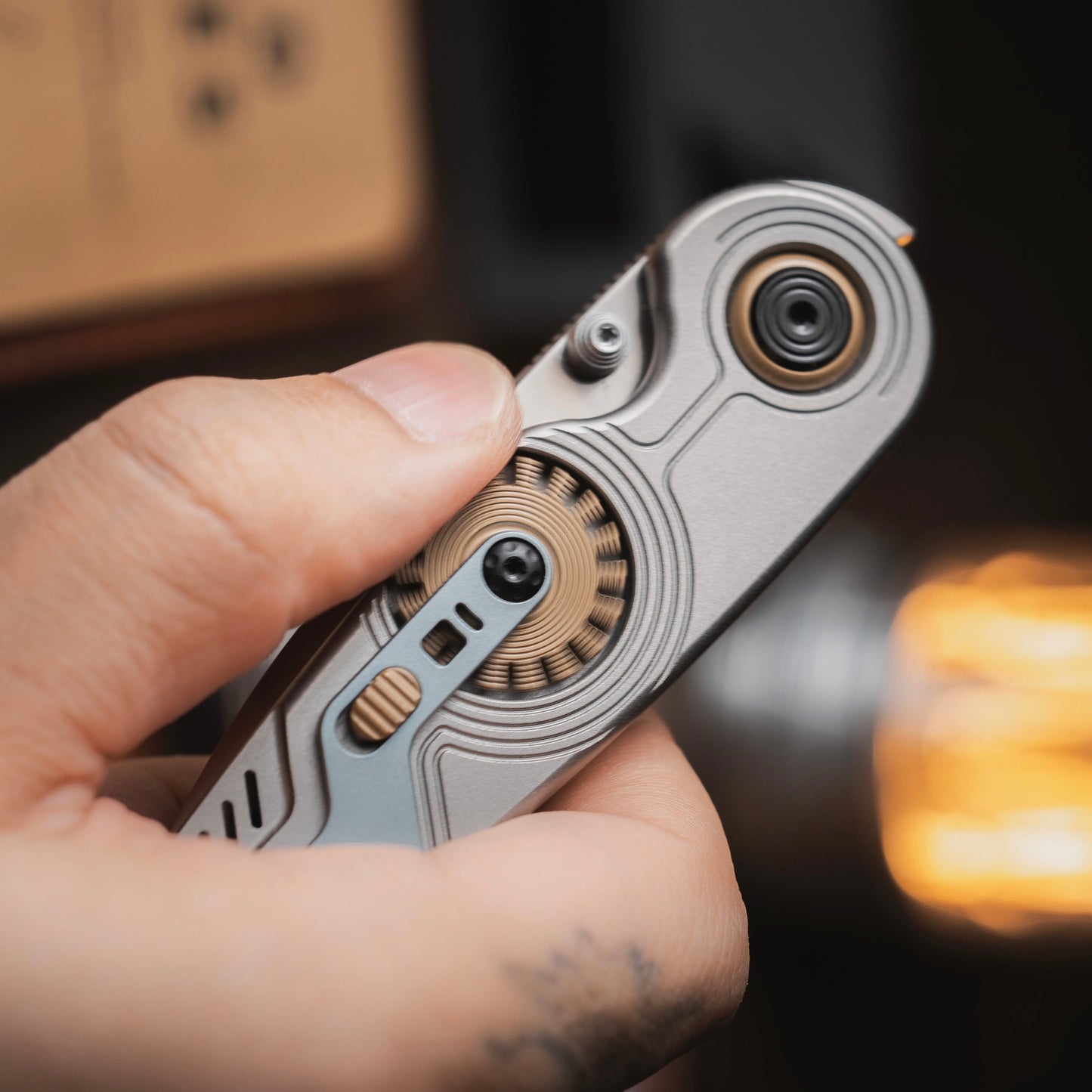 SPARK Spin: Precision M390 Knife with Unseen Fidgety