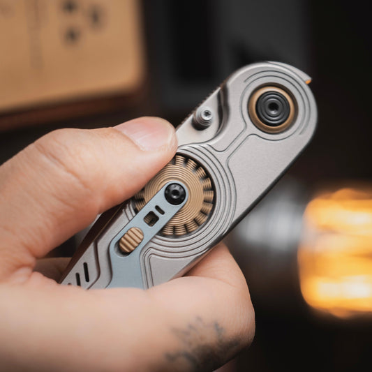 SPARK Spin: Precision M390 Knife with Unseen Fidgety